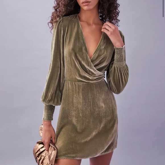 Reformation Dresses & Skirts - Reformation Gem Dress in Size 6